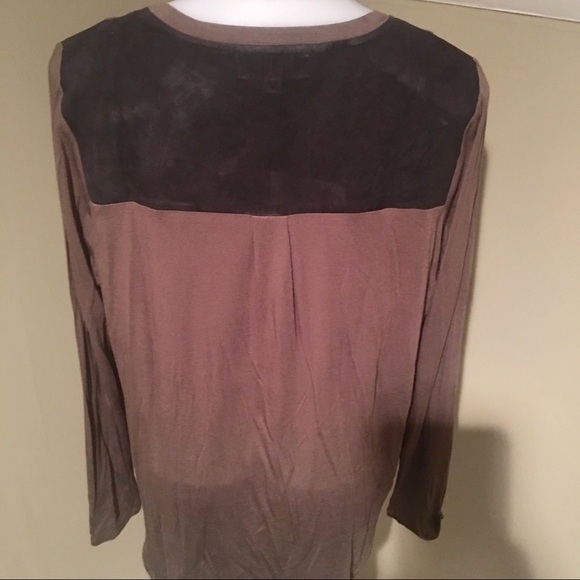 Olive & Oak Loose Fitting Tunic /Top Two Toned - Picture 3 of 3